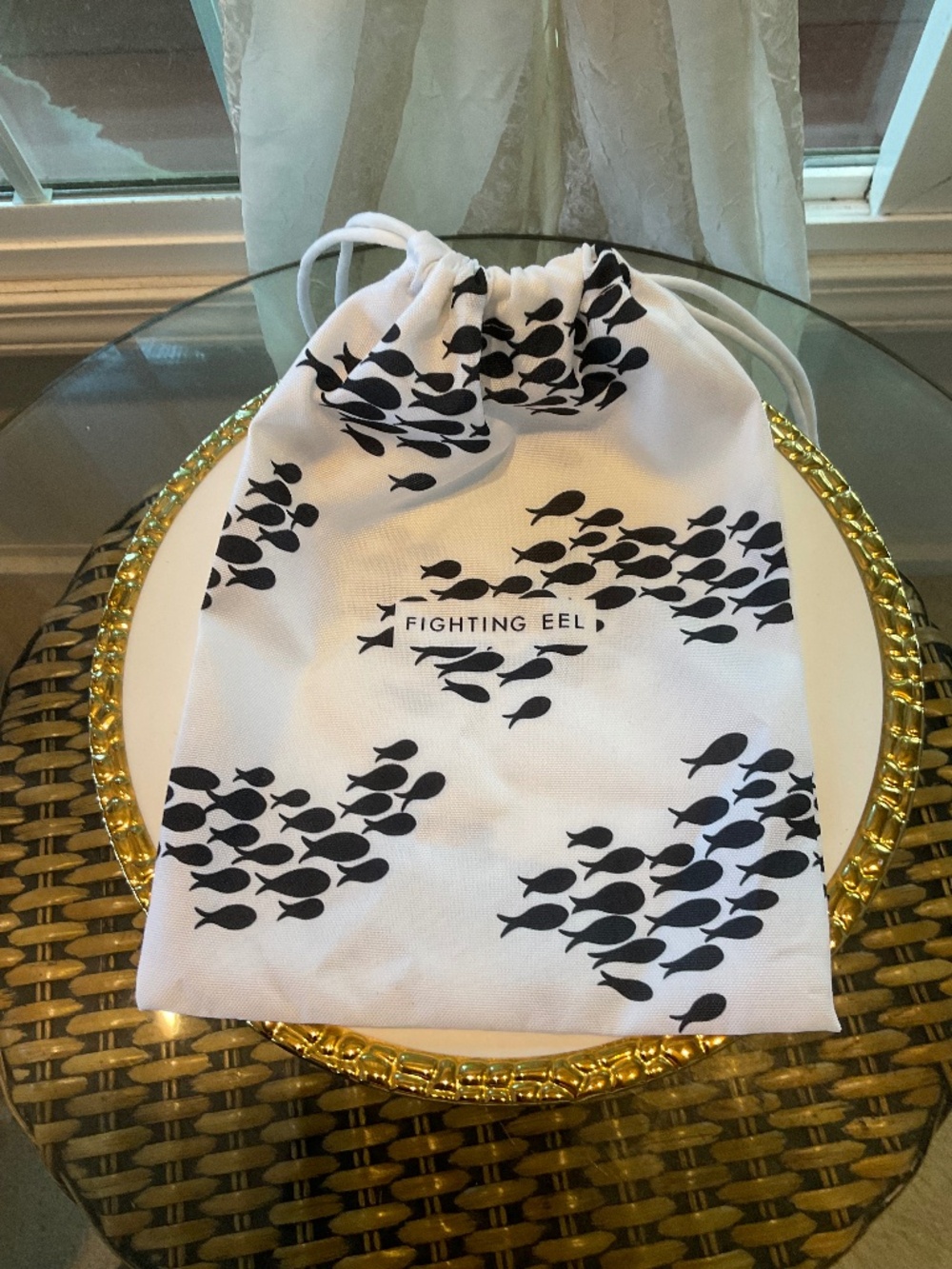 Fighting Eel Black & White Drawstring Bag
